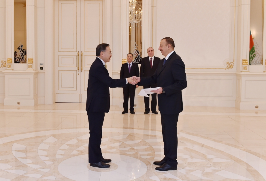 President Ilham Aliyev received the credentials of the newly-appointed Ambassador of Thailand VIDEO
