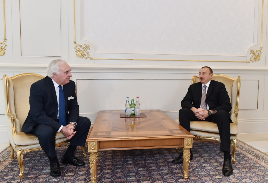 Aserbaidschans Präsident Ilham Aliyev empfängt neuen Botschafter Spaniens zur Entgegennahme des Beglaubigungsschreibens VIDEO