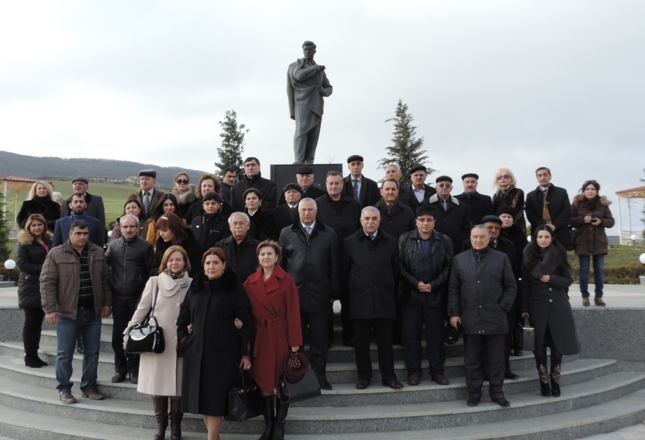В Хызы отмечена 115-я годовщина со дня рождения Джафара Джаббарлы