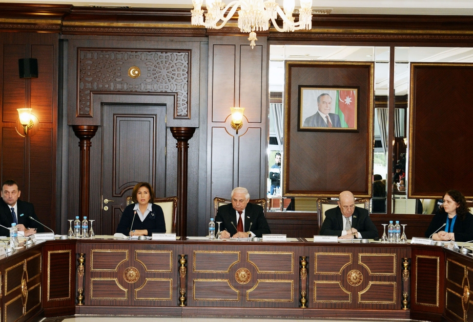 “İnsanın immunçatışmazlığı virusunun törətdiyi xəstəliklə mübarizə haqqında” Qanunun monitorinqi aparılıb