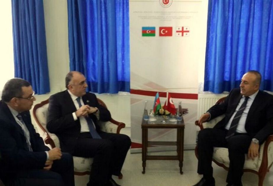 Treffen von aserbaidschanischen und türkischen Außenministern in Kars