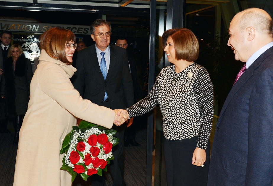 La présidente du parlement serbe en visite en Azerbaïdjan