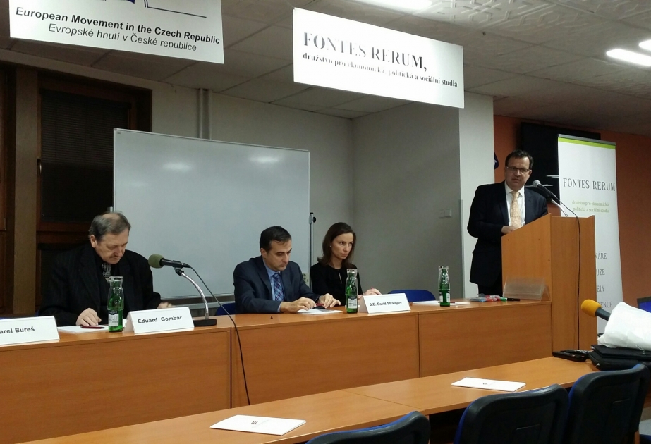 Azerbaijani Ambassador to Czech Republic meets with representatives of Metrostav Company