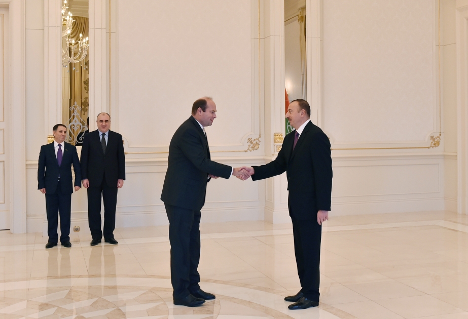 Президент Ильхам Алиев принял верительные грамоты новоназначенного посла Австрии в Азербайджане ВИДЕО