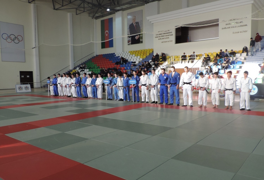 Au moins 230 judokas disputent le tournoi international Goussar