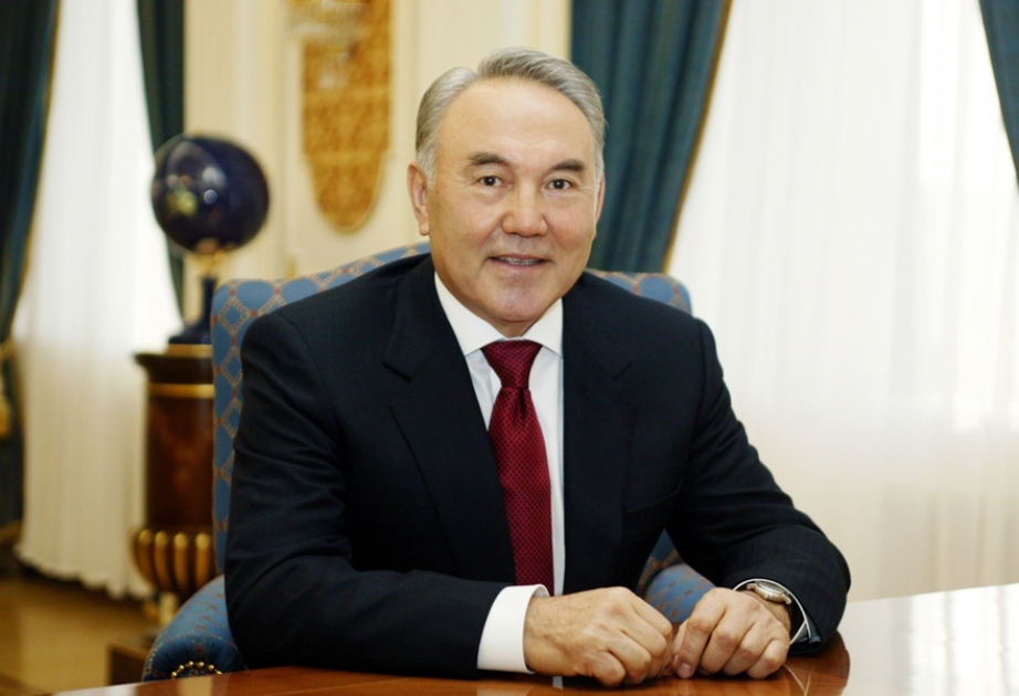Nursultan Nazarbayev: Avrasiya İqtisadi İttifaqı böyük riskə məruz qalır