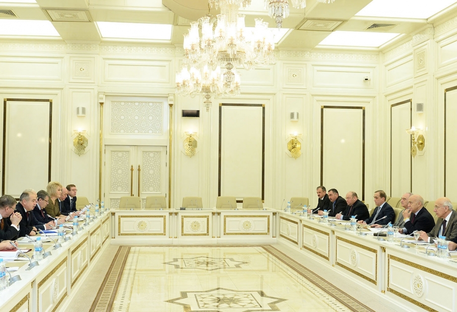 Azerbaijani-Russian interparliamentary commission meets in Baku
