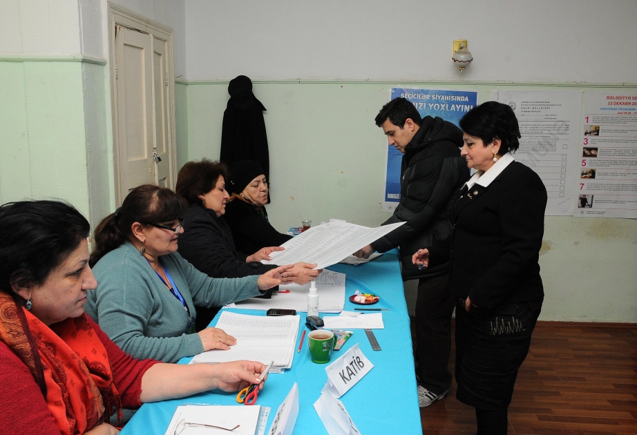 22 saylı Nəsimi seçki dairəsinin məntəqələrində saat 10:00-dək 4 mindən çox seçici səs verib