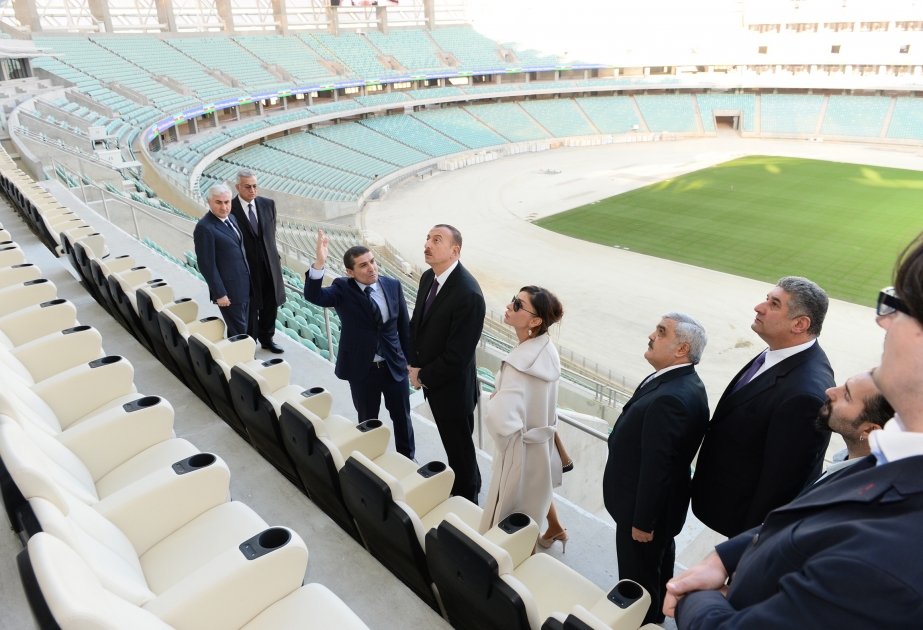Le président de la République au Stade olympique de Bakou VIDEO