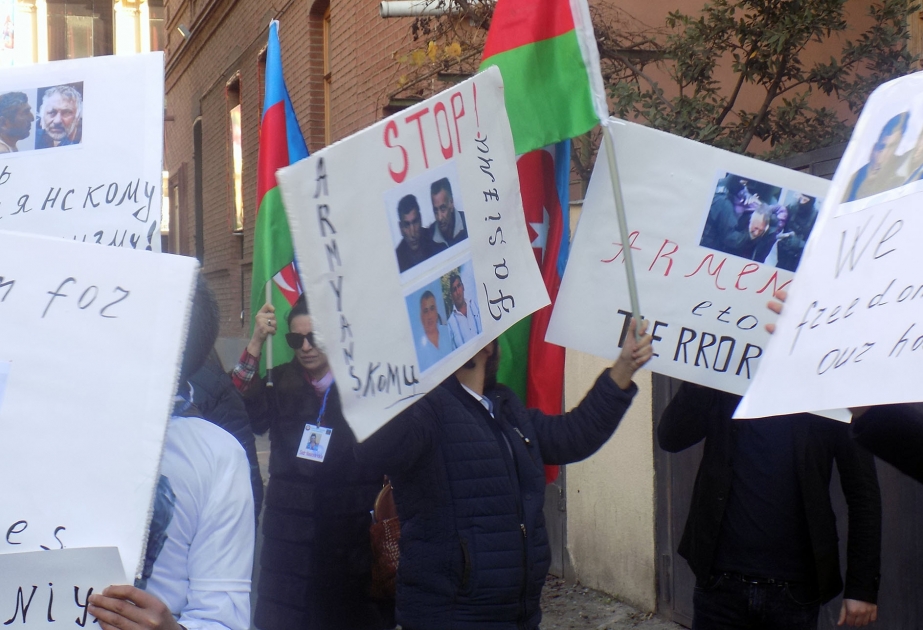 Azerbaijanis hold rally of protest outside Armenian embassy in Georgia
