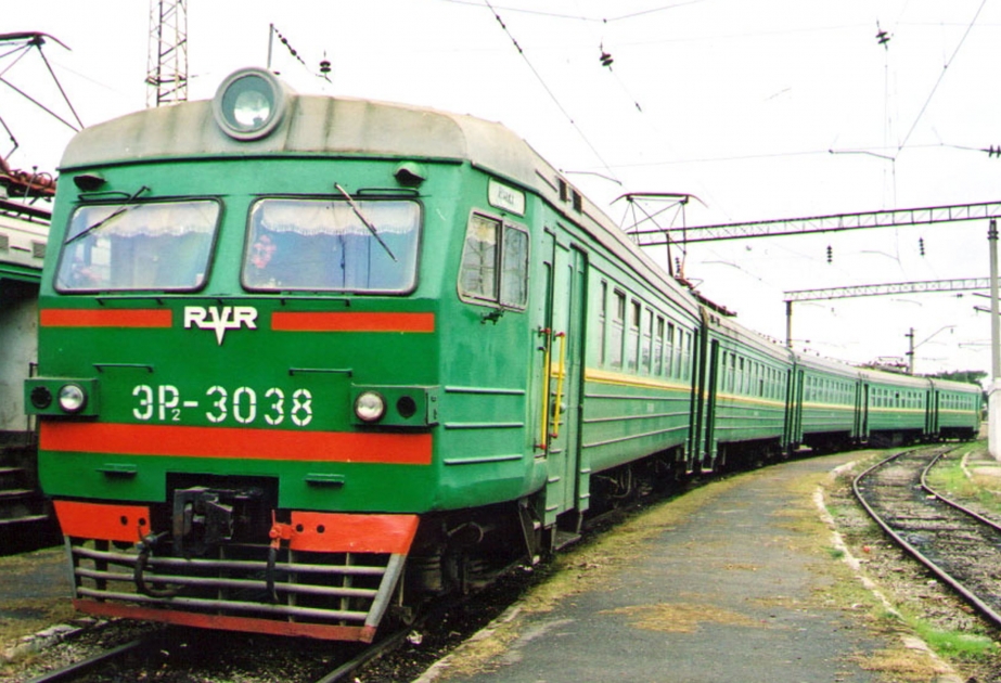 Услугами туристического поезда по маршруту Баку-Тбилиси воспользовались свыше 500 пассажиров