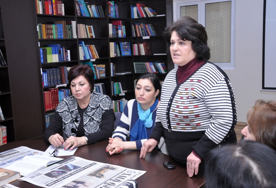 Azərbaycan Dillər Universitetində 20 Yanvar faciəsinə həsr olunmuş “dəyirmi masa” keçirilib