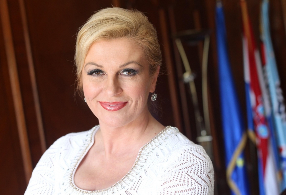 Exit-poll: Kolinda Qrabar Kitaroviç Xorvatiyada keçirilən prezident seçkilərində qalib gəlib VİDEO