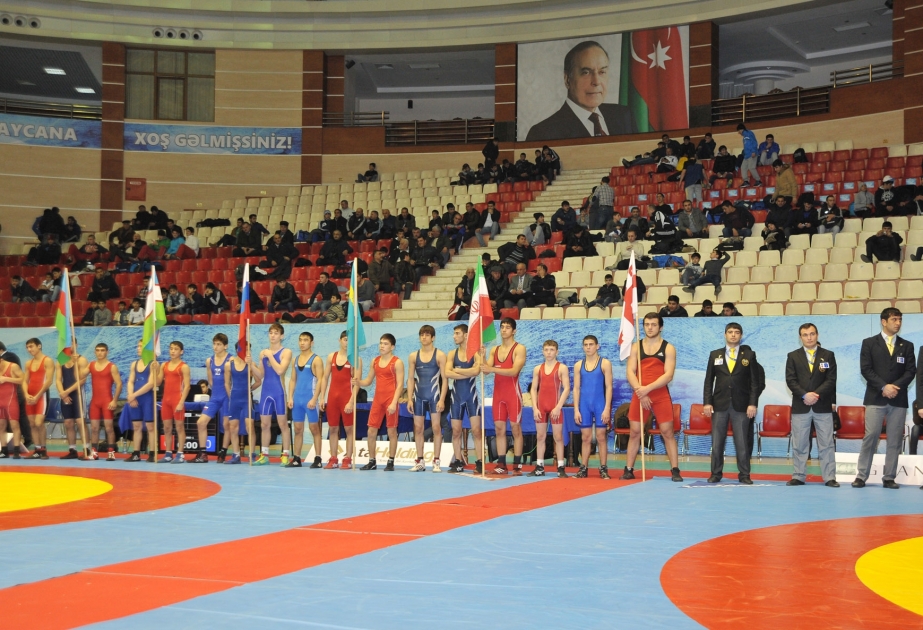 Int'l junior’s wrestling tournament kicks off in Baku