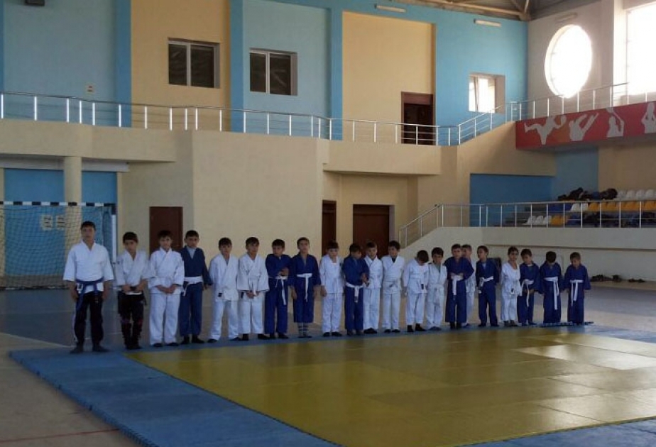 Şəhidlərin xatirəsinə həsr olunan cüdo yarışının qalibləri mükafatlandırılıb