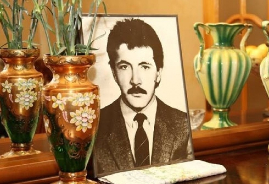 Gəncə ictimaiyyətinin nümayəndələri 20 Yanvar şəhidi Valeri Boqdanovun ailəsinə baş çəkiblər