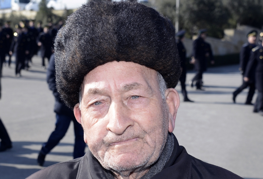 Şəhidlər xiyabanını ziyarət etmək qəhrəmanlarımızın əziz xatirəsinə dərin ehtiramdır