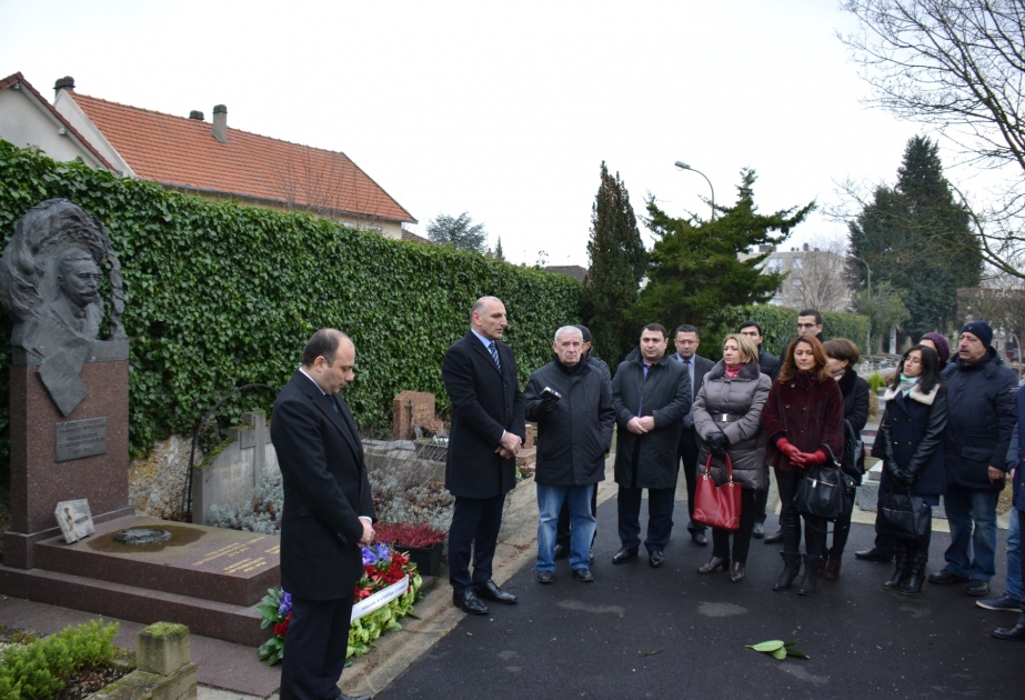 Parisdə 20 Yanvar şəhidlərinin xatirəsi yad edilib