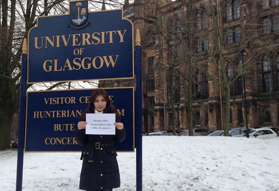 Azerbaijani students in Glasgow commemorate victims of January 20 tragedy