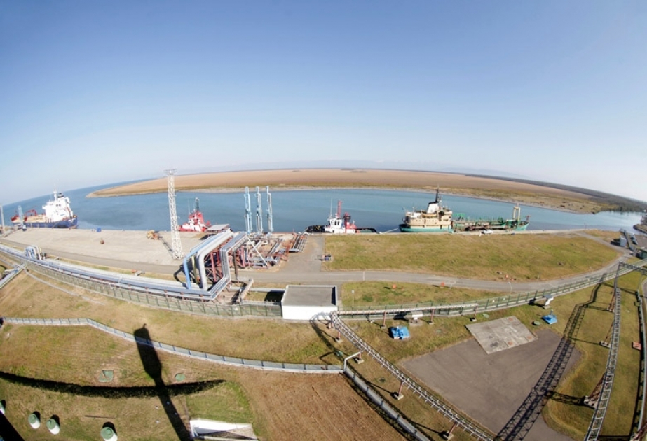 Нефтяной терминал Кулеви принял 900-й танкер