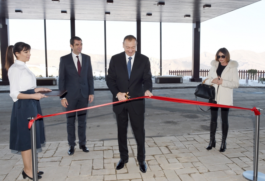 Le président Ilham Aliyev a été à la station de sports d’hiver «Chahdagh» VIDEO
