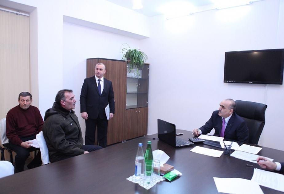 Министр труда и социальной защиты населения принял граждан в городе Хырдалан