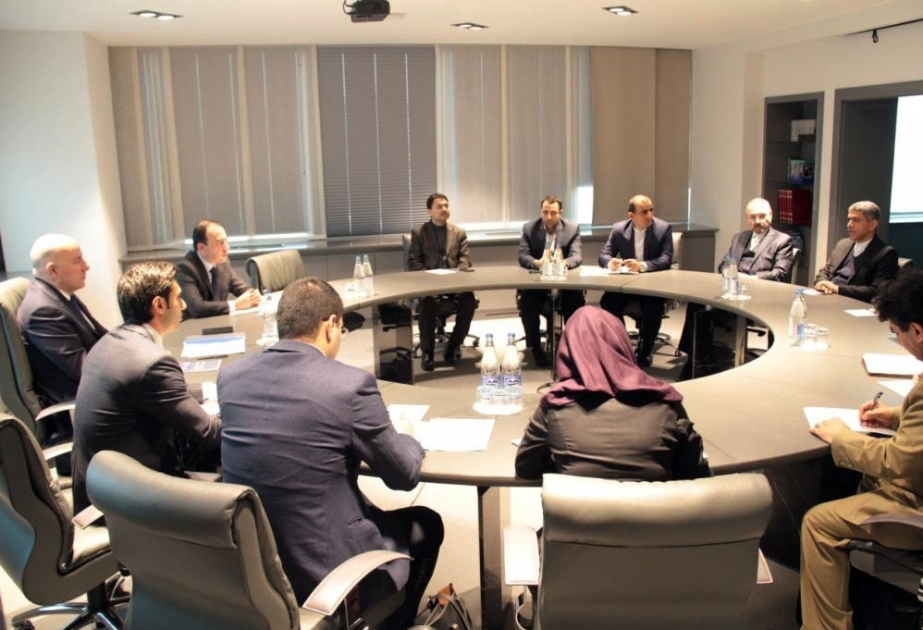 Azerbaijan, Iran discuss ways of developing cooperation between central banks