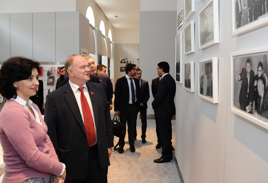 Rusiya Federal Məclisinin Dövlət Dumasında Kommunist Partiyası fraksiyasının sədri Bakıdakı 23 nömrəli orta məktəbdə olub