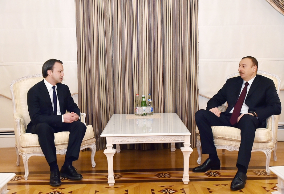 伊利哈姆•阿利耶夫总统接见俄罗斯副总理