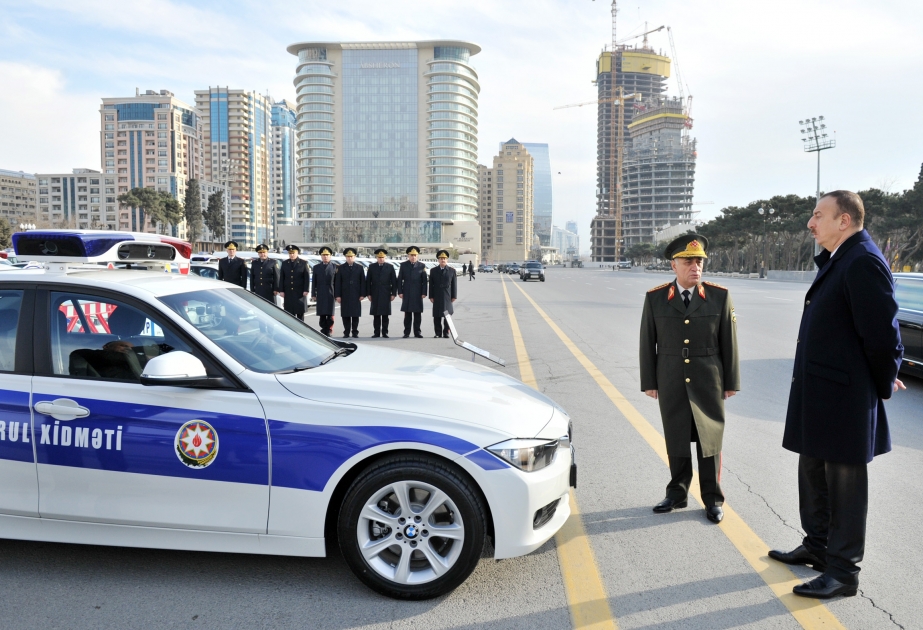 Le président Ilham Aliyev a pris part à la cérémonie de mise en service des nouvelles voitures achetées pour les différents organismes du Ministère de l’Intérieur VIDEO