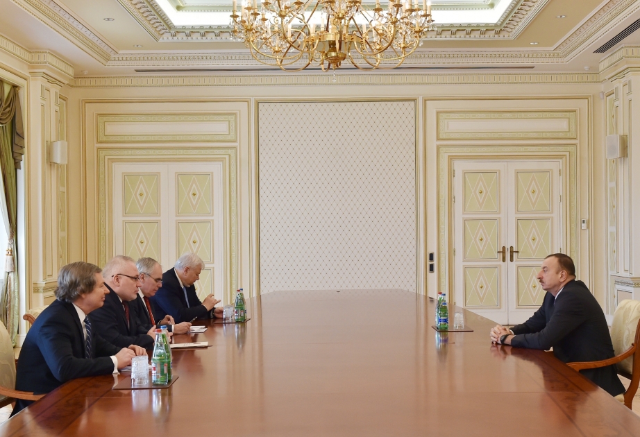 الرئيس إلهام علييف يستقبل الرؤساء المشاركين لمجموعة مينسك المنبثقة عن منظمة الأمن والتعاون الأوربي