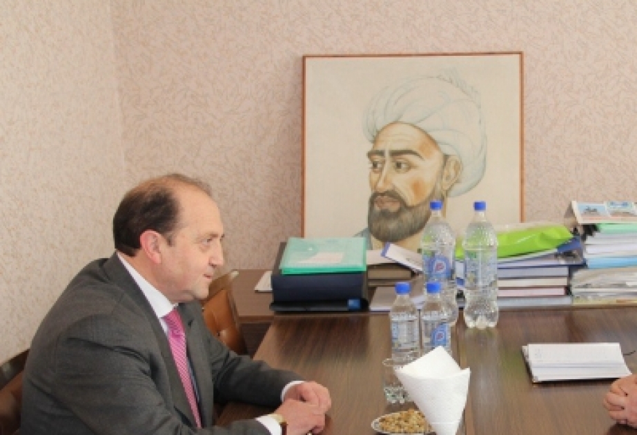 L’élargissement des relations scientifiques entre l’Azerbaïdjan et le Tadjikistan a fait l’objet de discussions
