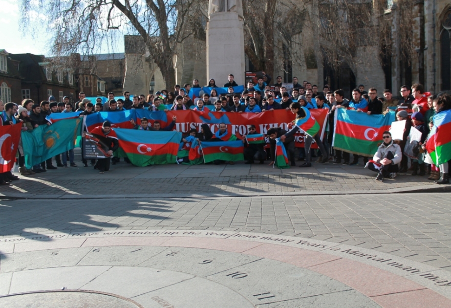 В Лондоне, перед зданием парламента прошла акция, приуроченная к 23-й годовщине Ходжалинского геноцида