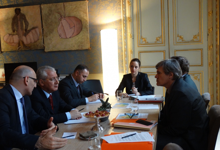 Azerbaijani Minister of Agriculture visits France