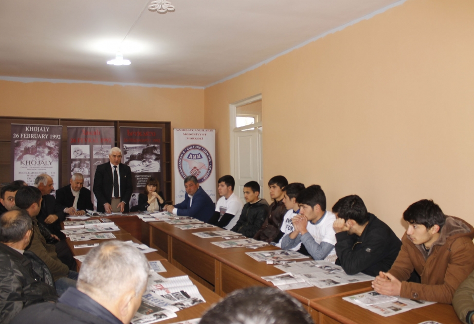 Gürcü gənclər “Xocalıya ədalət” imza toplama aksiyasında fəal iştirak edirlər