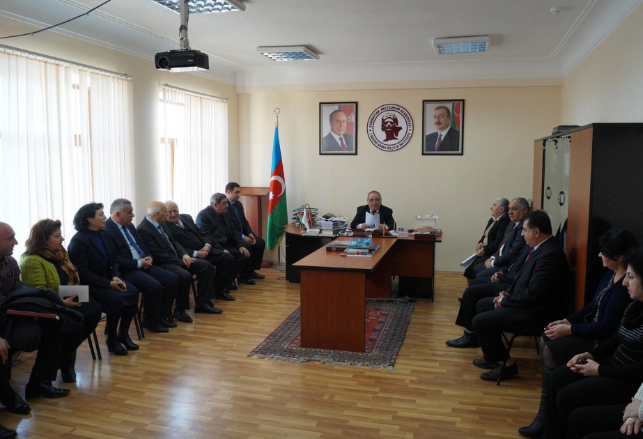 AMEA-nın Dilçilik İnstitutunda faciə qurbanlarının xatirəsi anılıb