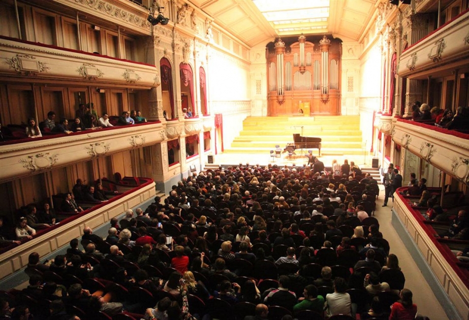 Brüssel Kral Konservatoriyasında məşhur fransız bəstəkarının Xocalı faciəsi ilə bağlı əsərinin premyerası olub