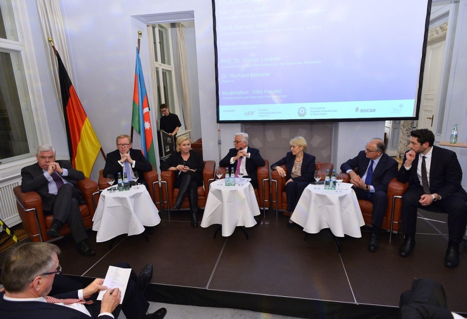 Bundestaqda keçirilən simpoziumda Almaniya-Azərbaycan əməkdaşlığının perspektivləri müzakirə edilib
