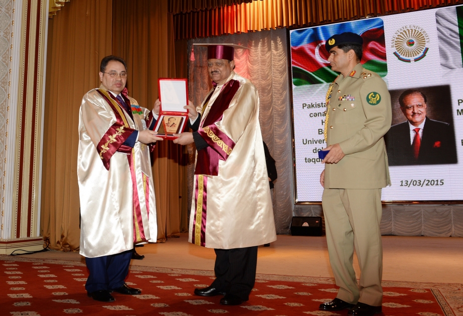President of Pakistan awarded Honorary Diploma of Doctor at Baku State University