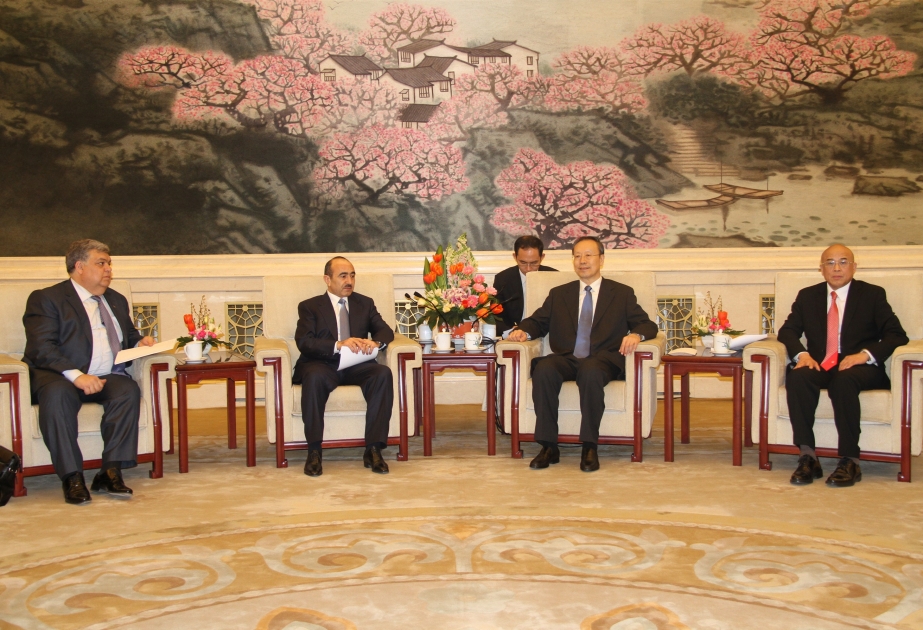 Azerbaijan, China discuss prospects for future relations VIDEO