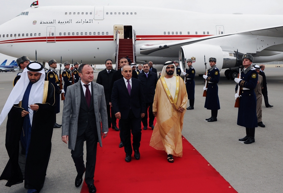 阿拉伯联合酋长国副总统兼总理、迪拜酋长穆罕默德·本·拉希德·阿勒马克图姆抵达阿塞拜疆进行正式访问