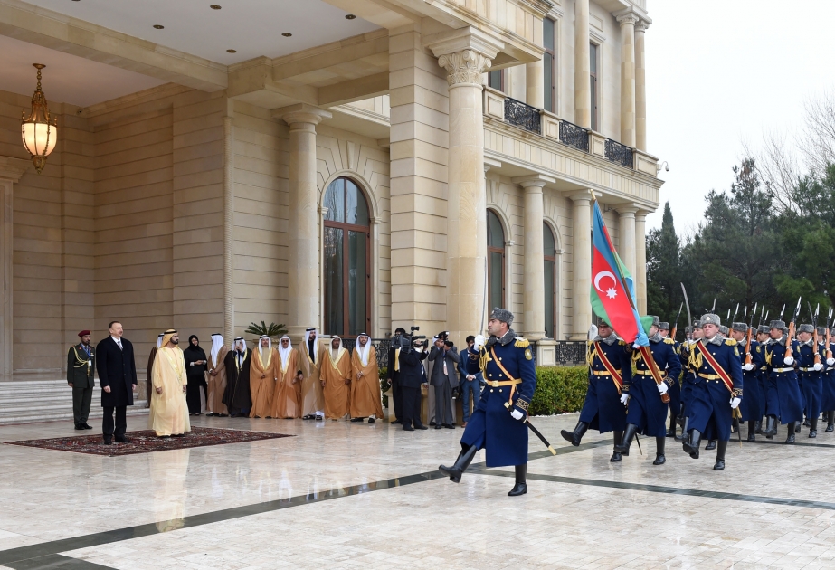 Cérémonie d’accueil officiel du vice-président et Premier ministre des Emirats arabes unis VIDEO