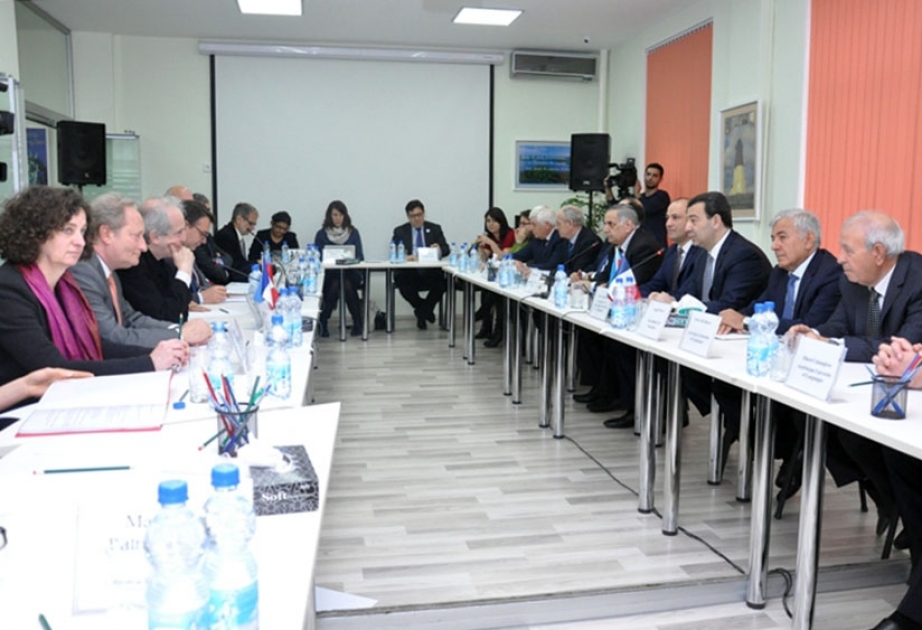 L’Université des Langues d’Azerbaïdjan élargit ses relations avec les universités françaises