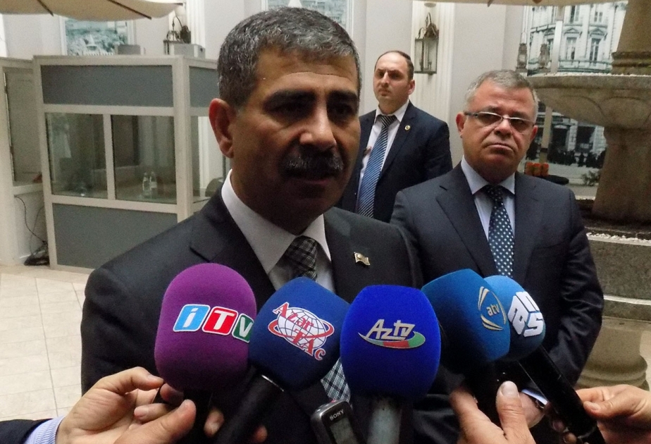 Zakir Həsənov: Azərbaycan ordusu cəbhədə vəziyyətə tam nəzarət edir