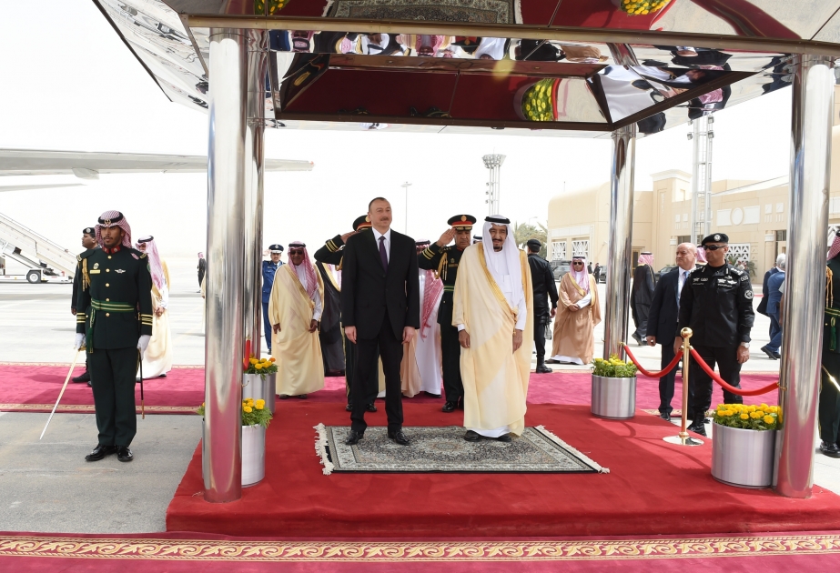 Offizieller Empfang des Präsidenten von Aserbaidschan Ilham Aliyev im Königreich Saudi-Arabien VIDEO