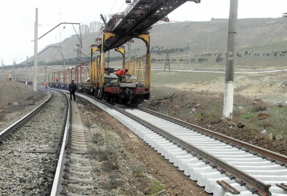 Bakı-Xırdalan-Sumqayıt dəmir yolunun 16 kilometri əsaslı təmir olunub
