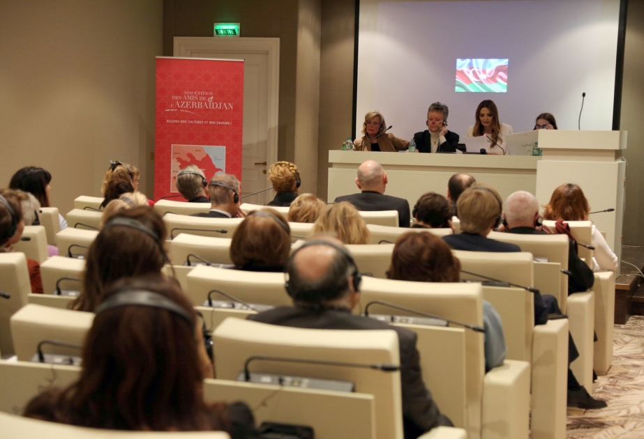 Azərbaycanlı deputat Parisdə Ermənistanın işğalçılıq siyasətinin nəticələrindən danışıb