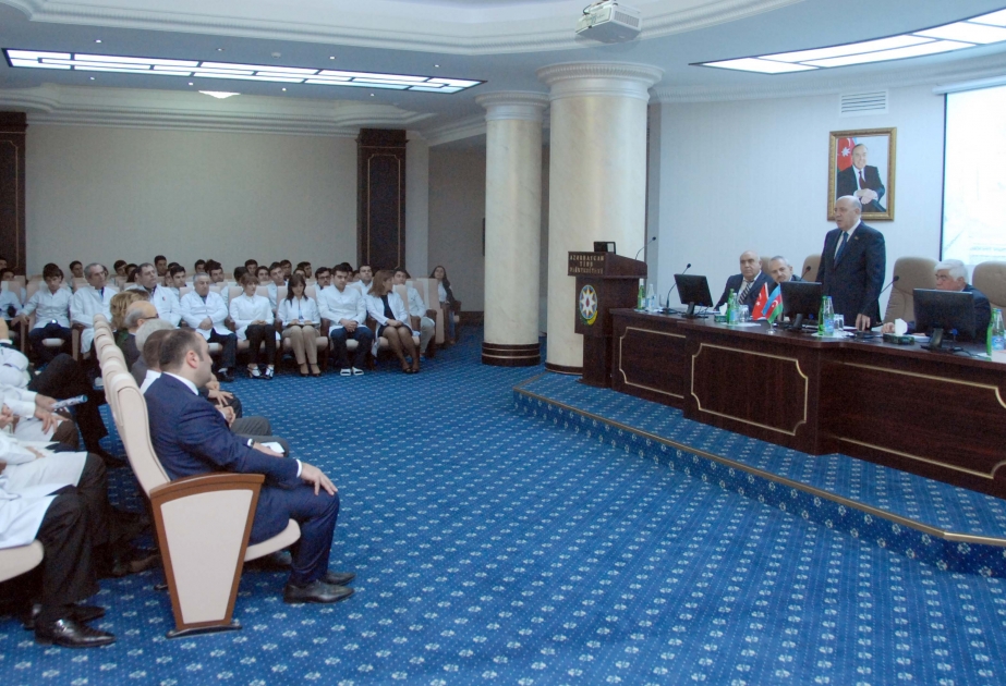 “Dayaq-hərəkət sistemi xəstəliklərinin cərrahi və bərpa yolu ilə müasir müalicəsi” mövzusunda beynəlxalq konfrans