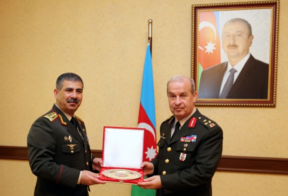 Azərbaycan və Türkiyə Silahlı Qüvvələri arasında hərbi əməkdaşlığın perspektivləri müzakirə edilib