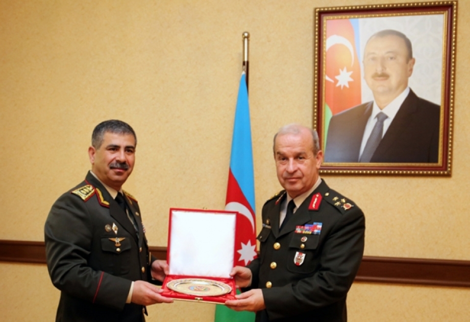 Les perspectives de la coopération militaire entre les forces armées azerbaïdjanaises et turques ont fait l’objet de discussions